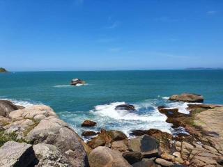 Apartamento, Cobertura, 2 suites ,localizado 200 mts da praia Bombinhas Centro - 3