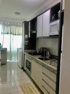 Apartamento, Cobertura, 2 suites ,localizado 200 mts da praia Bombinhas Centro - 1