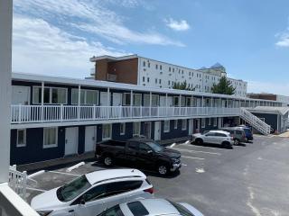 Cabana Motel - 5