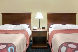 Super 8 by Wyndham Hattiesburg South - Hattiesburg - 2