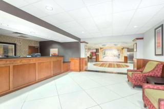 Hawthorn Extended Stay by Wyndham Kingsland - Kingsland - 3