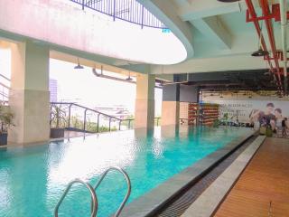 Cozy and Elegant 1BR Apartment at Atlanta Residences By Travelio - Depok - 3