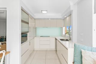 Beachpoint Unit 503 - 5