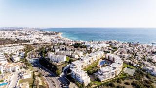 Seaview Studio - 10 Min. Beach, Private Condo, Pool, Grill & Free Parking - Albufeira - 6