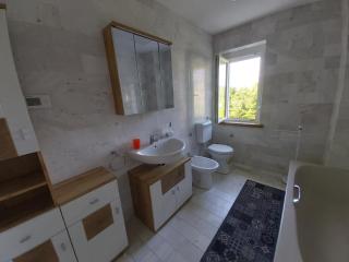 Divača, Vila Srebrna - 4