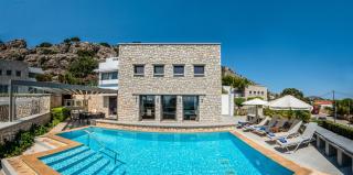 Villa CostaMare - enjoy lazy days on the private Pool-Jacuzzi - Pefkos di Rodi - 9