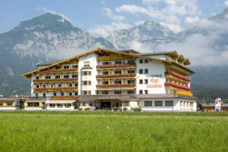 Hotel Cafe-Zillertal - Strass im Zillertal - 0
