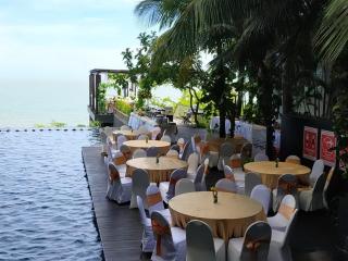 Golden Tulip Balikpapan Hotel & Suites - Balikpapan - 4