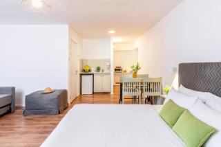 Travel Hotel Eilon - 1