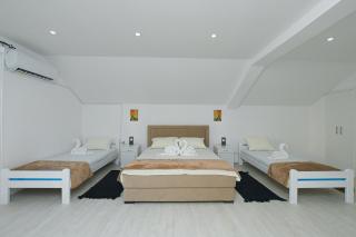 Mokka House - Tekija - 3