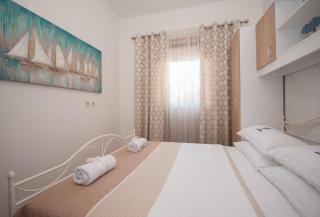 Cozy apartment with garden - 2