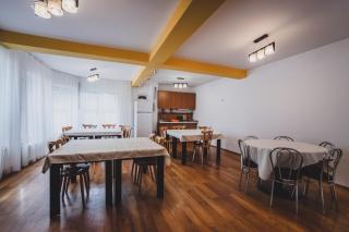 La Pădure Pensiune-Restaurant - Novaci-Străini - 1