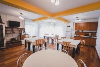 La Pădure Pensiune-Restaurant - Novaci-Străini - 2