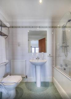 Garner Hotel Birmingham South East by IHG - Birmingham - 8