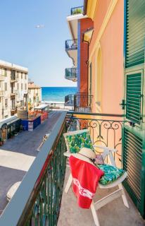 Hotel Mimosa - 1