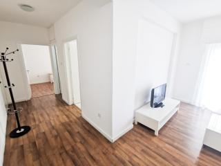 Island Time Holiday Apartment - 5