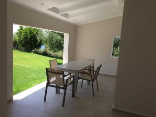 Aliki Boutique Hotel - Paralia Vrachou - 3