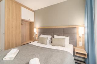 Bel Mare Apartment with Balcony by Noclegi Renters - 1