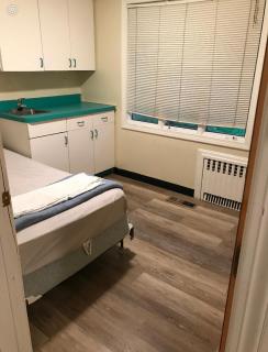 1950s Charm In The Heart Of Waterbury - 9