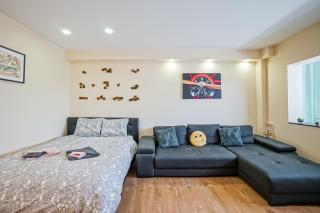 Central Studio - Pta. Alba Iulia - Metrou - Bucharest - 2