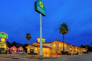 La Quinta Inn by Wyndham Lufkin - Lufkin - 2