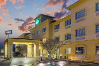 La Quinta by Wyndham Fort Smith - Massard - 8