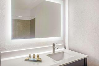 La Quinta by Wyndham Fort Smith - Massard - 3