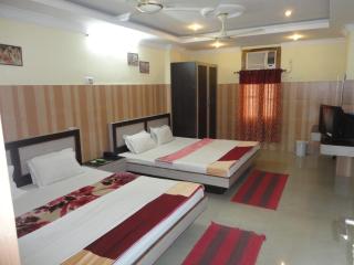 Hotel Green Valley - Guwahati - 1
