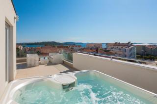 Apartment Royal II - Vodice - 7