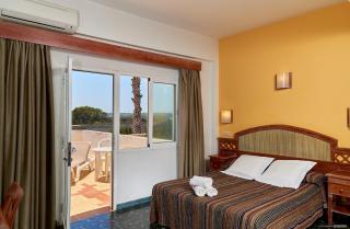 Hostal Illes Pitiüses - Sant Ferran de Ses Roques - 8
