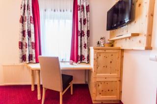 Hotel Trattlerhof - Bad Kleinkirchheim - 7