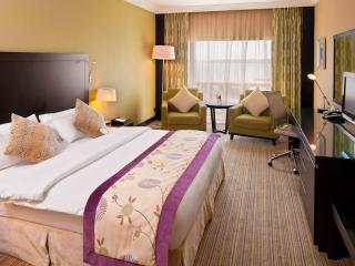 Crowne Plaza Jeddah by IHG - Gedda - 9