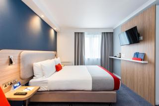 Holiday Inn Express Strathclyde Park M74, Jct 5 by IHG - 1