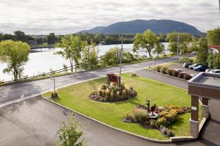 Hôtel Rive Gauche - Beloeil Village - 5