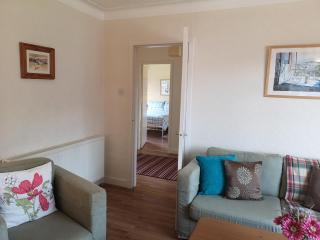 Newholme Self-Catering Bungalow - 3