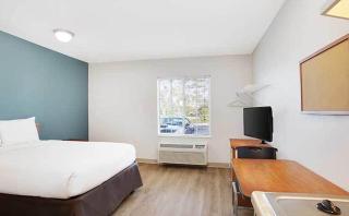 WoodSpring Suites Jacksonville I-295 East - Jacksonville - 3