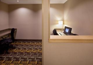 AmericInn by Wyndham Fairfield - Fairfield - 8