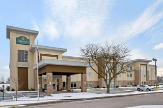 La Quinta by Wyndham York - York - 8