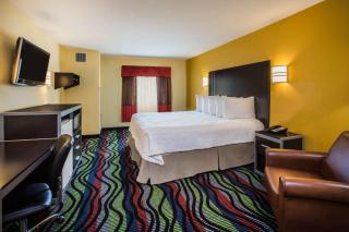 Days Inn & Suites by Wyndham Augusta Near Fort Eisenhower - Augusta - 6