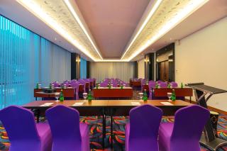 Fox Hotel Jayapura - Jayapura - 8
