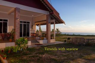 KC Beachfront - Marang - 1