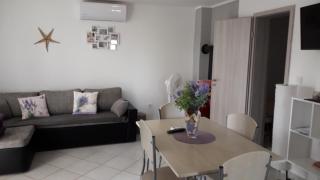 Apartmani Vila Dadić - Karlobag - 6