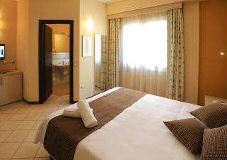 Janus Hotel - 4