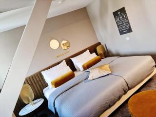Hotel Krumbach - Krumbach - 9