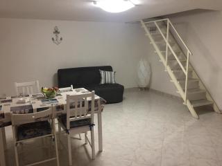 La Dimora di Enea Via Indipendenza - 4