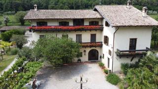 Az. Agr. Tenuta La Casetta - Mama - 4