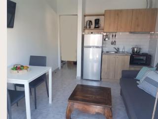 Διαμέρισμα 40 τ.μ. στη Μύρινα, κοντά στη θάλασσα - 9