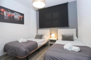 DIFFERENTFLATS Llum - Salou - 6