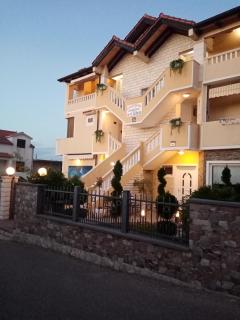 Apartments Ivanković - Stari Grad - 0