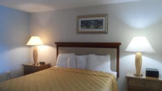 Travelodge by Wyndham Venice - 8